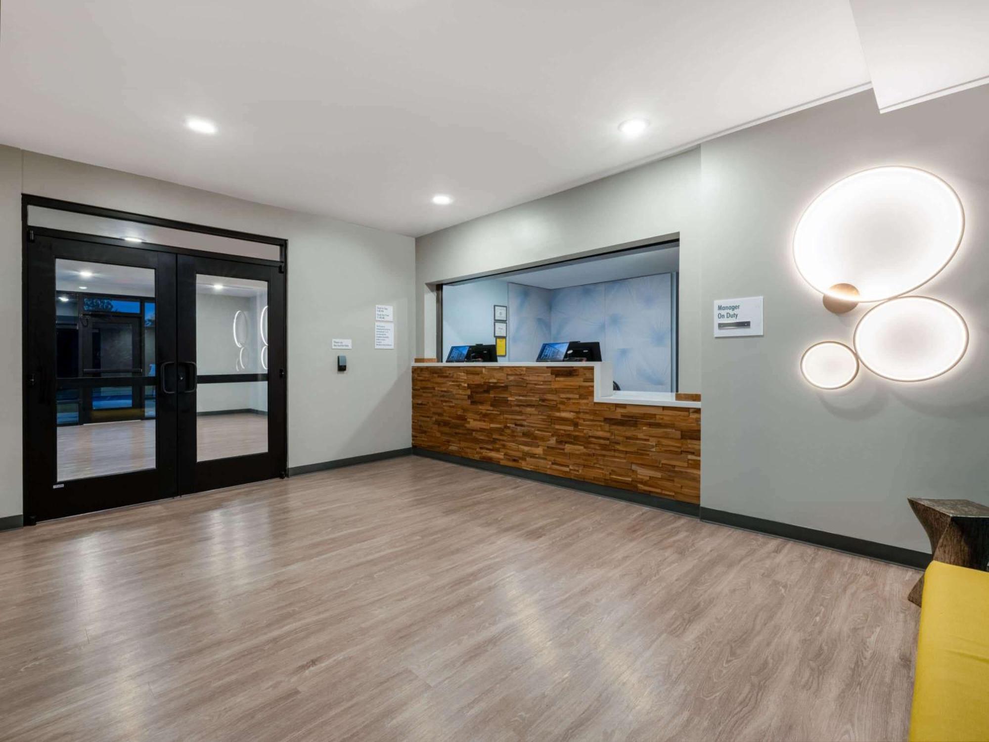 Echo Suites Extended Stay By Wyndham Indianapolis Ameriplex 외부 사진