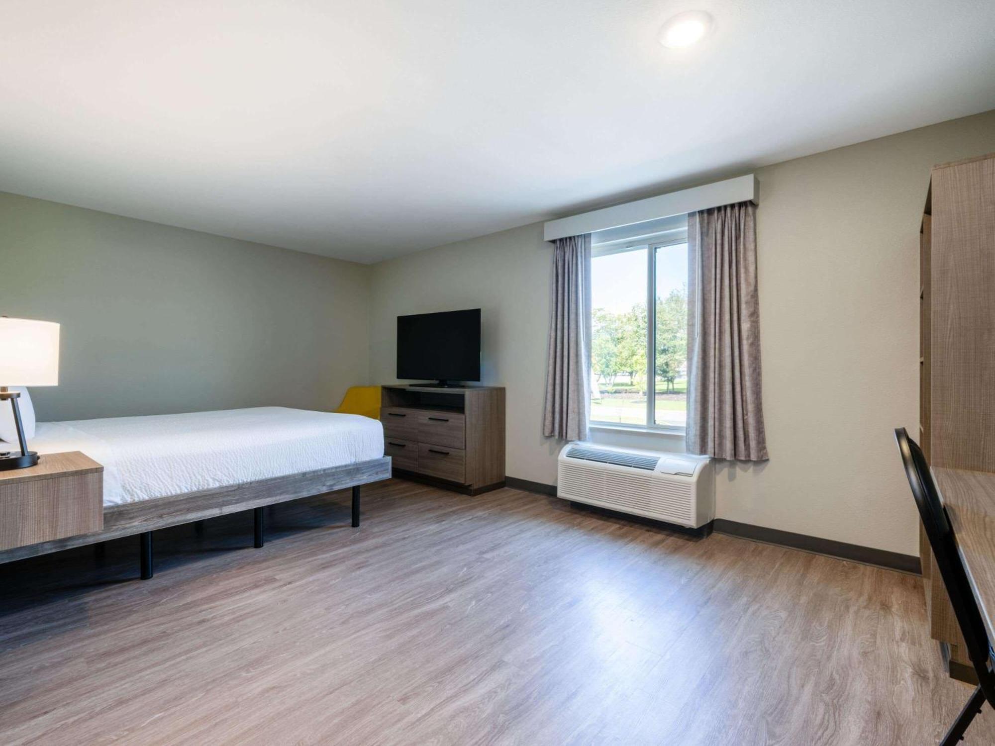Echo Suites Extended Stay By Wyndham Indianapolis Ameriplex 외부 사진