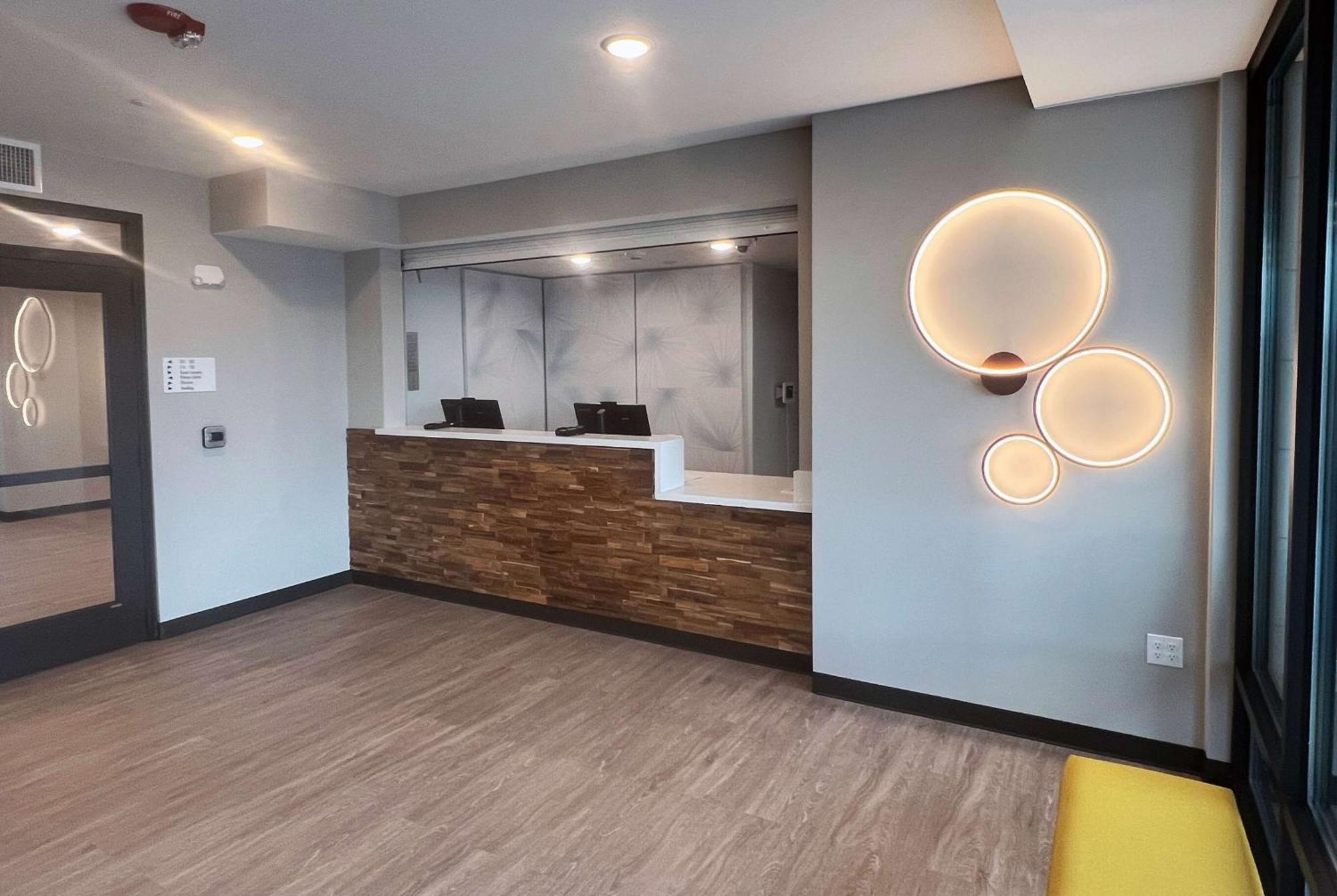 Echo Suites Extended Stay By Wyndham Indianapolis Ameriplex 외부 사진